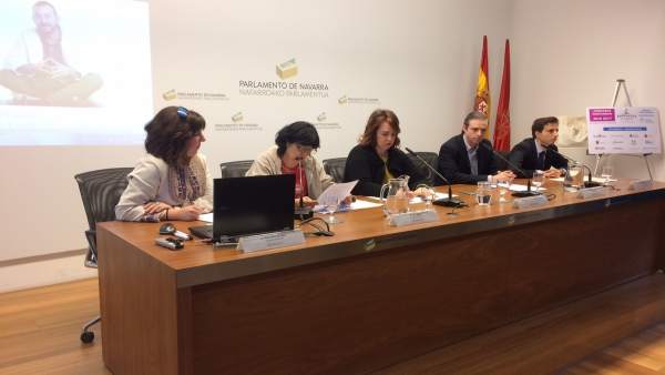 Jornada sobre Parkinson en el Parlamento de Navarra. Jornada sobre Parkinson en el Parlamento de Navarra.