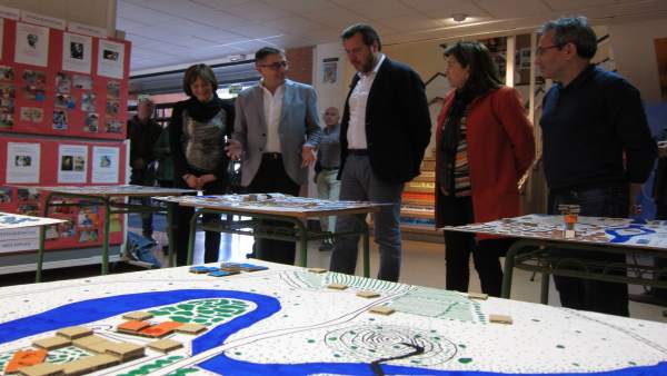 Óscar Puente visita el IES Condesa Eylo Óscar Puente visita el IES Condesa Eylo