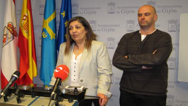 Marina Pineda. Marina Pineda.
