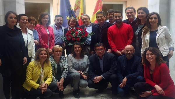 La diputada socialista Eva Alcón renuncia a su acta en las Corts La diputada socialista Eva Alcón renuncia a su acta en las Corts