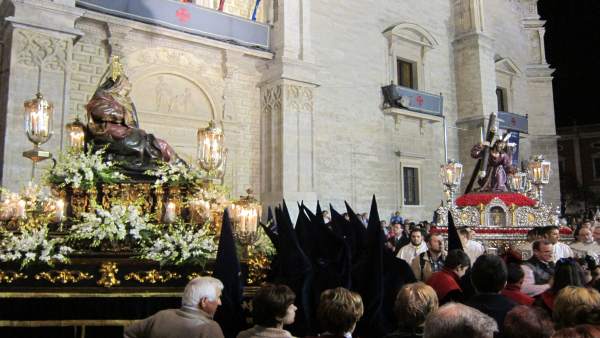 Procesión de El Encuentro Procesión de El Encuentro