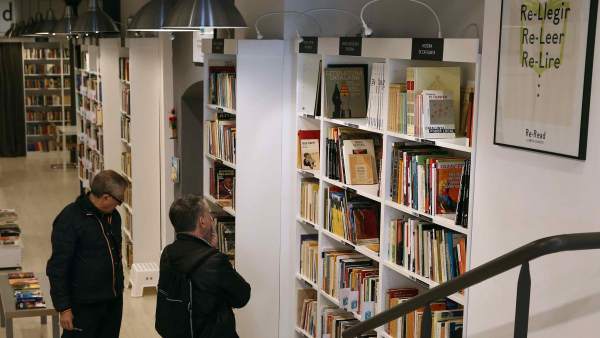 Librerías 'low cost' Librerías 'low cost'