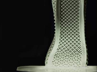 Una zapatilla Futurecraft 4D