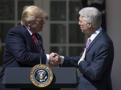 Donald Trump y Neil Gorsuch