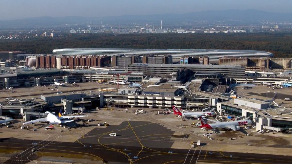 10. Frankfurt Airport 10. Frankfurt Airport