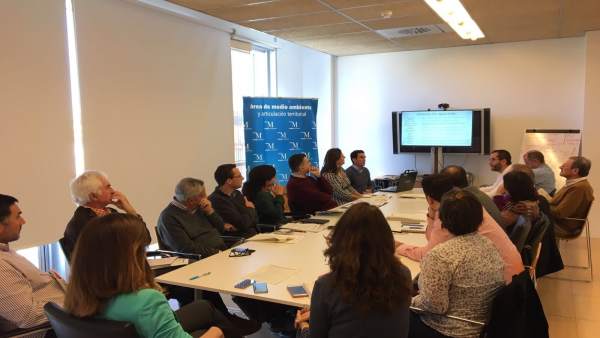 Reunión sobre el estudio de diputación sobre su consumo energértico Reunión sobre el estudio de diputación sobre su consumo energértico