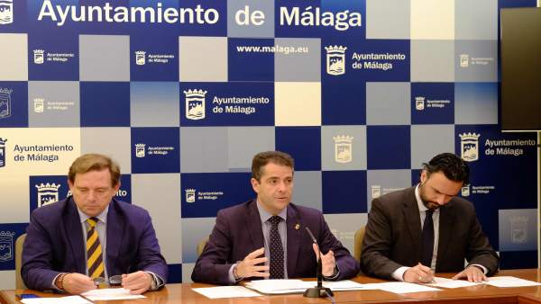 Carlos Conde y Raúl Jiménez Carlos Conde y Raúl Jiménez