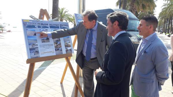 Solis, acompañado de Bastida y Martínez Solis, acompañado de Bastida y Martínez