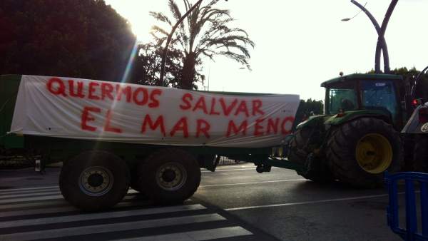 Protesta de los agricultores, tractores Protesta de los agricultores, tractores