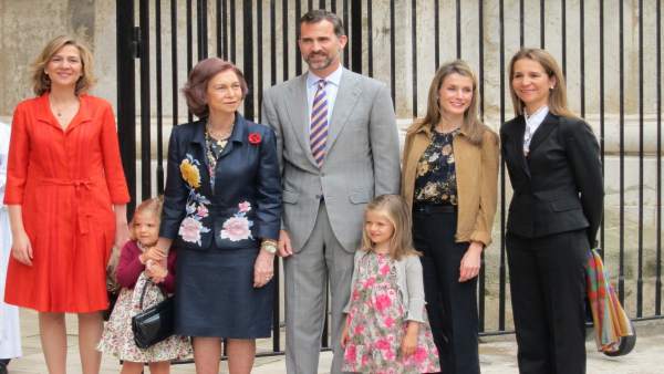 La Familia Real En La Catedral De Mallorca La Familia Real En La Catedral De Mallorca