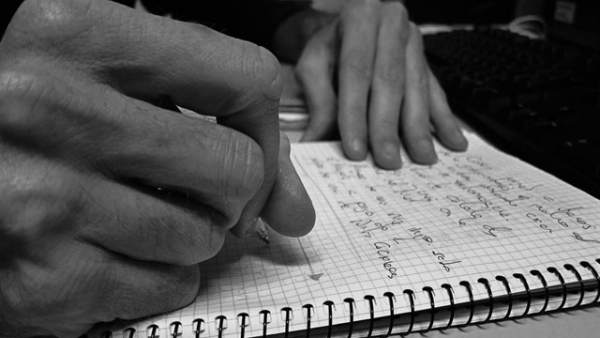 Escribiendo Escribiendo