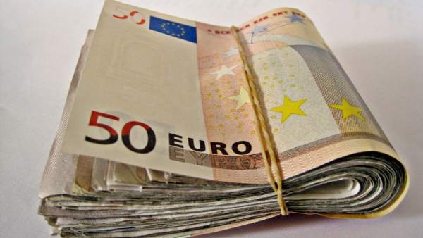 Euros Euros