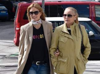 Alba Carrillo y Lucía Pariente