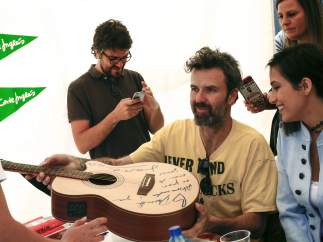 Pau Donés firma discos Sant Jordi