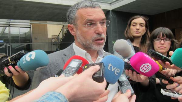 El vicepresidente de Derechos Sociales del Gobierno de Navarra, Miguel Laparra El vicepresidente de Derechos Sociales del Gobierno de Navarra, Miguel Laparra
