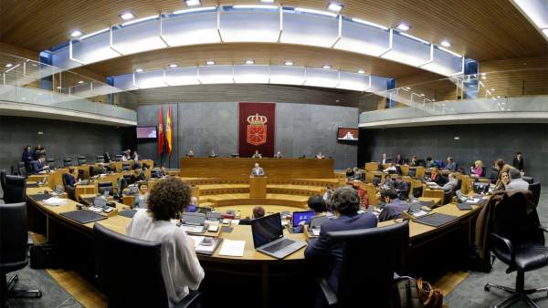 Pleno del Parlamento de Navarra Pleno del Parlamento de Navarra