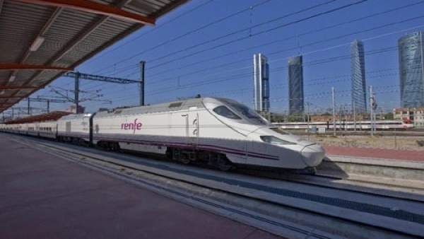 Tren Alvia de Renfe Tren Alvia de Renfe