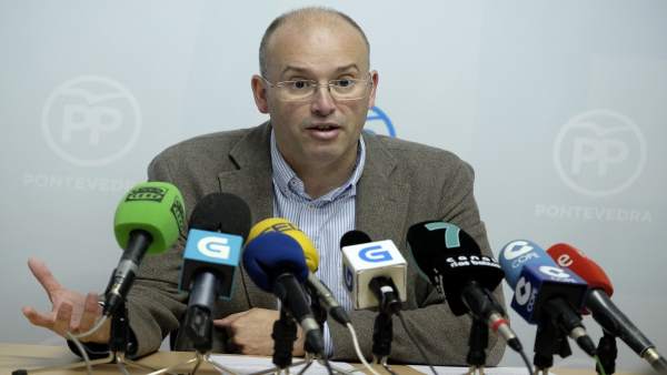 Miguel Tellado se reúne con el PP de Pontevedra. Miguel Tellado se reúne con el PP de Pontevedra.