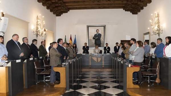 Pleno de la Diputación de Cáceres Pleno de la Diputación de Cáceres