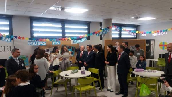 La reina Letizia recolza l'obertura del IV Congrés de Malalties Rares, que advoca per "atallar la discriminació" La reina Letizia recolza l'obertura del IV Congrés de Malalties Rares, que advoca per "atallar la discriminació"
