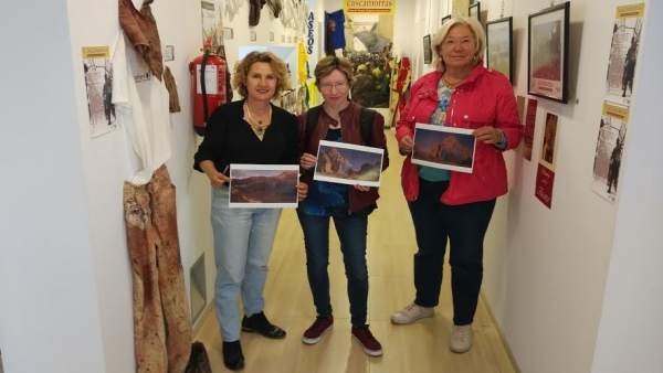 La fotógrafa rusa Ana Zelinskaya La fotógrafa rusa Ana Zelinskaya