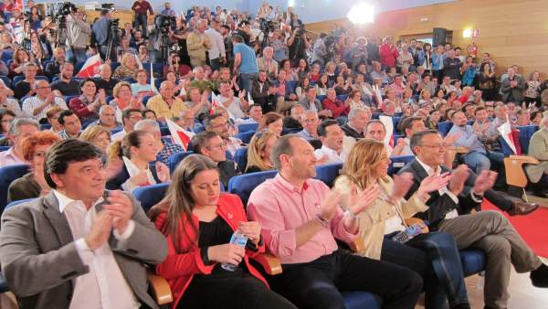 Susana Díaz, en un acto con militantes en Hinojos (Huelva). Susana Díaz, en un acto con militantes en Hinojos (Huelva).