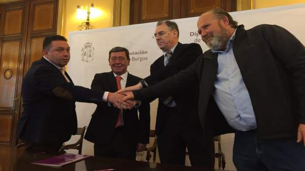 Firma del Acuerdo Social de la Provincia de Burgos Firma del Acuerdo Social de la Provincia de Burgos