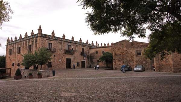 Museo de Cáceres Museo de Cáceres
