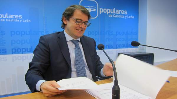 Valladolid. Fernández Mañueco analiza el presupuesto Valladolid. Fernández Mañueco analiza el presupuesto
