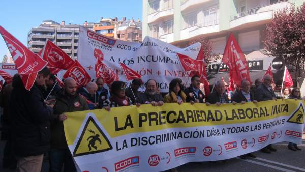 Manifestación sindical contra la precaridad y siniestralidad laboral Manifestación sindical contra la precaridad y siniestralidad laboral