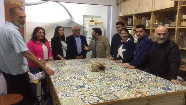 María Márquez visita la cooperativa DesatandoSocialLab. María Márquez visita la cooperativa DesatandoSocialLab.