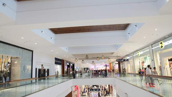 Instalaciones del Centro Comercial Los Arcos de Sevilla. Instalaciones del Centro Comercial Los Arcos de Sevilla.