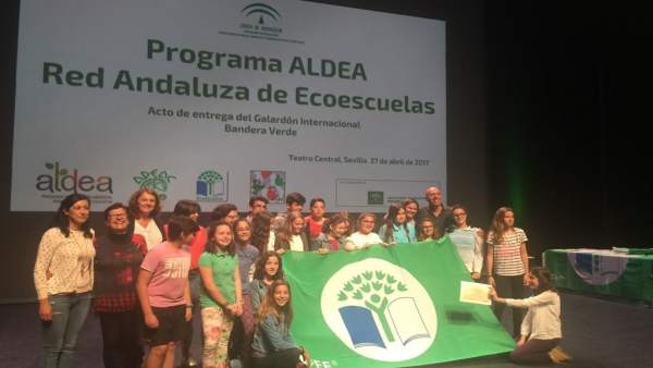 Renovación de la Bandera Verde Ecoescuelas Renovación de la Bandera Verde Ecoescuelas