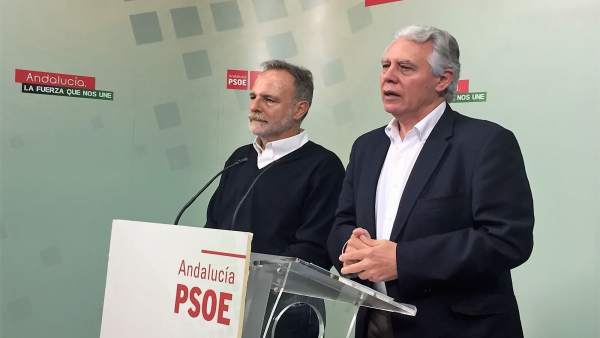 Francisco Menacho y Salvador de la Encina, del PSOE de Cádiz Francisco Menacho y Salvador de la Encina, del PSOE de Cádiz