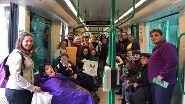 Jornada de divulgación del metro en el Zaidín Jornada de divulgación del metro en el Zaidín