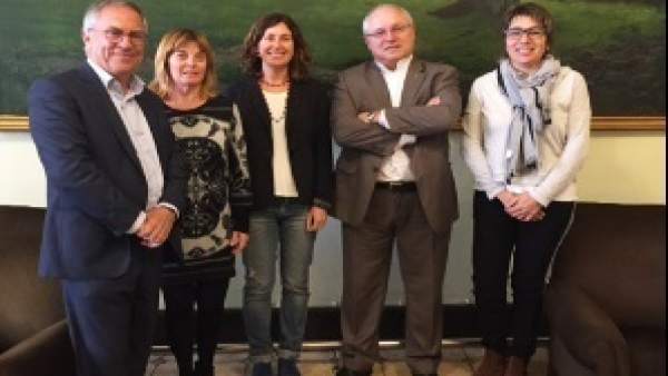 Reunión de representantes de cultura de gobiernos catalán, balear y valenciano Reunión de representantes de cultura de gobiernos catalán, balear y valenciano