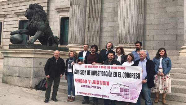 En Marea pide una comisión sobre el accidente de Angrois En Marea pide una comisión sobre el accidente de Angrois