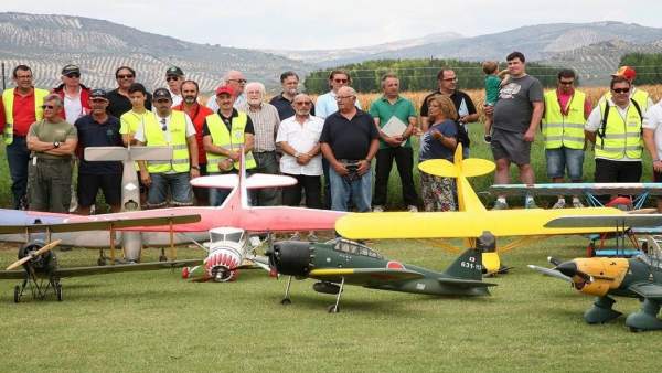 XII Festival de Aeromodelismo de Huétor Tájar XII Festival de Aeromodelismo de Huétor Tájar