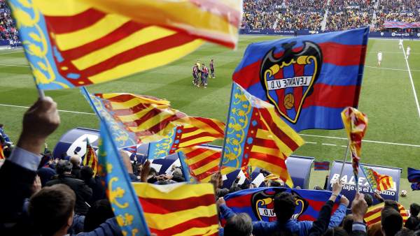Levante, a Primera Levante, a Primera