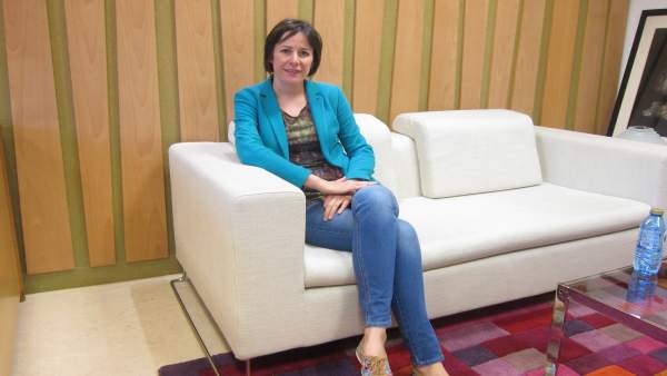 La portavoz nacional del BNG, Ana Pontón, en su despacho del Parlamento La portavoz nacional del BNG, Ana Pontón, en su despacho del Parlamento