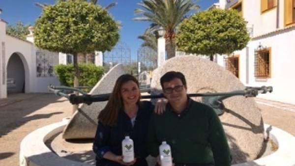 Araceli Blanco con su hermano José Ramón Blanco Araceli Blanco con su hermano José Ramón Blanco