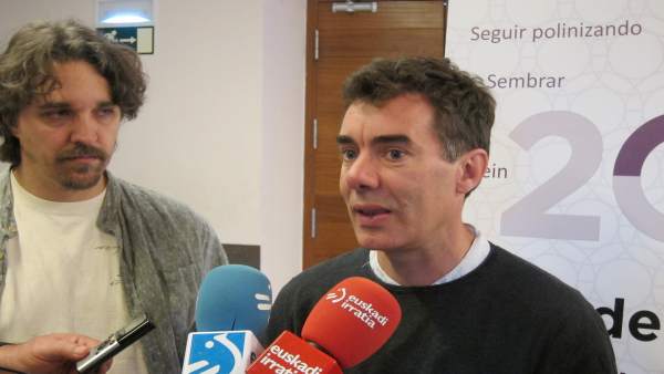 El diputado de Unidos Podemos, Eduardo Santos El diputado de Unidos Podemos, Eduardo Santos
