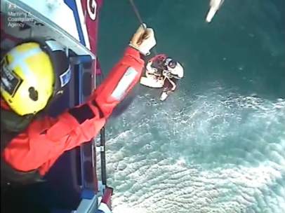 Rescate surfista Escocia