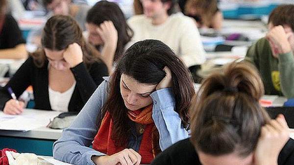 Estudiantes Estudiantes