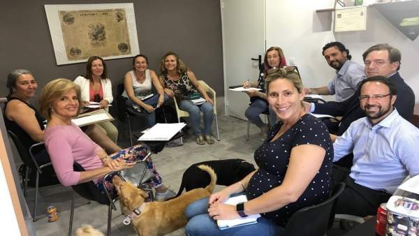 Oña reunión protección de animales Oña reunión protección de animales