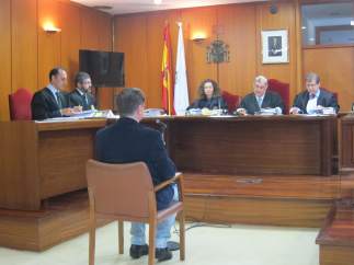 Juicio contra médico acusado de acceder historial clínico sin autorización