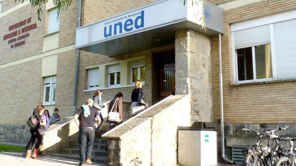 UNED UNED
