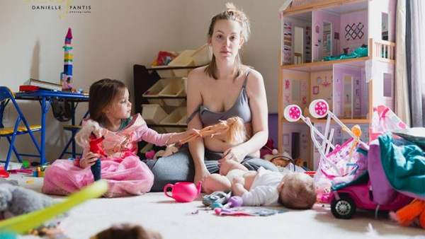 La madre que arrasa en Facebook con sus imágenes sobre la depresión posparto La madre que arrasa en Facebook con sus imágenes sobre la depresión posparto