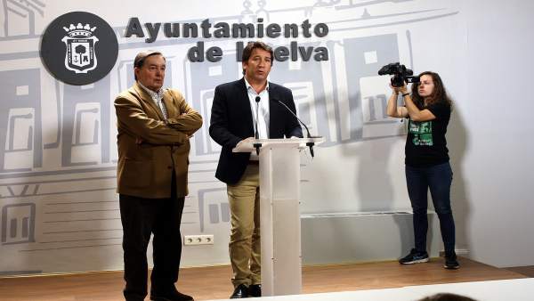 Np Y Fotos Ciudadanos | Ruperto Gallardo Felicita A Los Vecinos De Santa Lucía Y Np Y Fotos Ciudadanos | Ruperto Gallardo Felicita A Los Vecinos De Santa Lucía Y