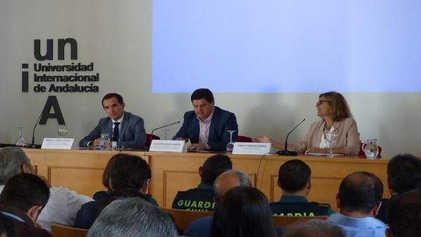 Jornadas sobre el Nuevo Reglamento de Explosivos. Jornadas sobre el Nuevo Reglamento de Explosivos.